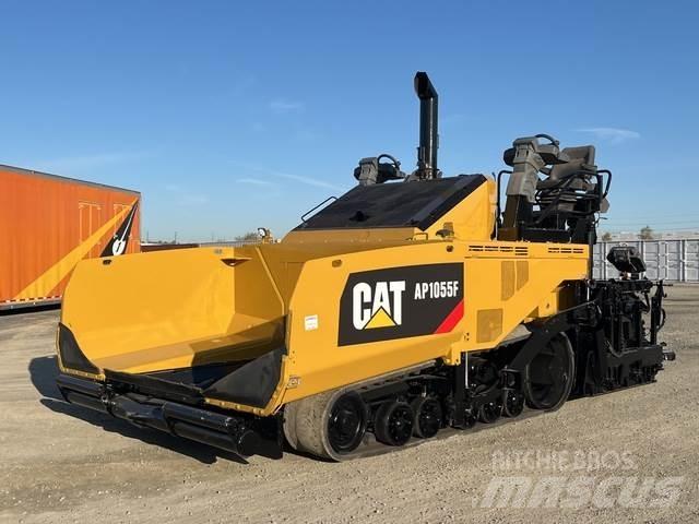 CAT AP1055F Asfaltni finišeri