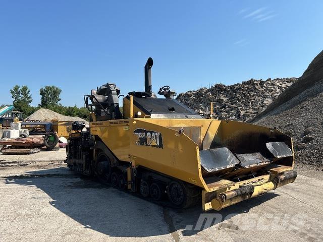 CAT AP1055F Asfaltni finišeri