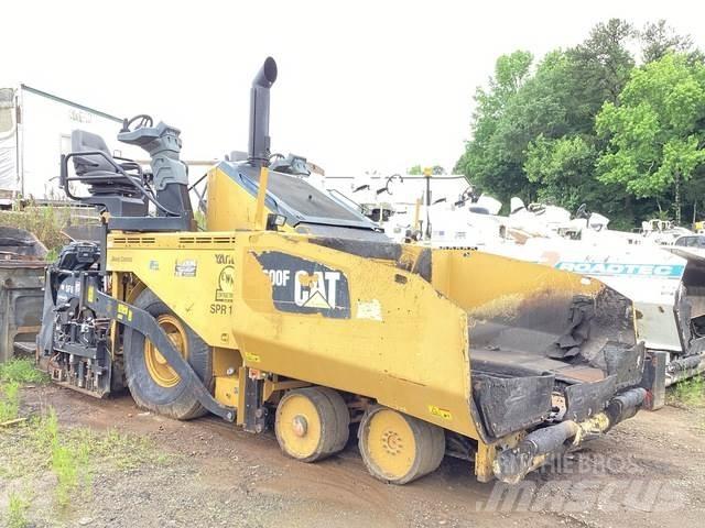 CAT AP600F Asfaltni finišeri