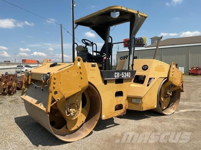 CAT CB-534D Valjci sa duplim bubnjem