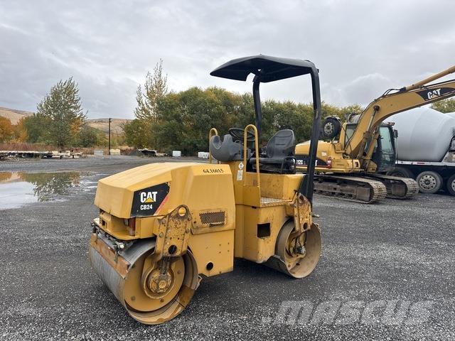 CAT CB24 Valjci sa duplim bubnjem