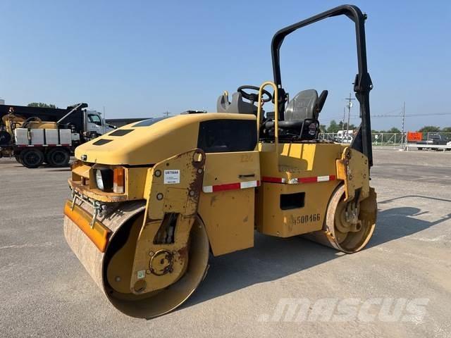 CAT CB34 Valjci sa duplim bubnjem