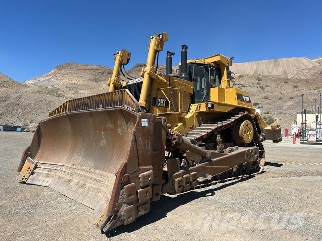 CAT D10R Buldožeri guseničari