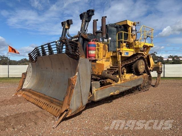 CAT D10T Buldožeri guseničari