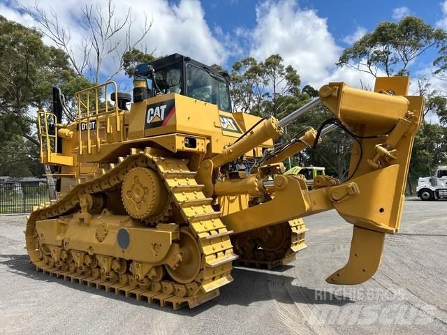 CAT D10T2 Buldožeri guseničari