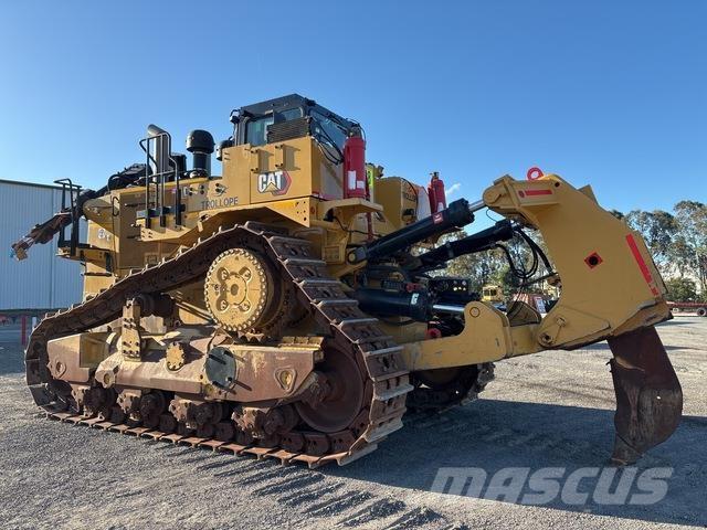 CAT D11 Buldožeri guseničari