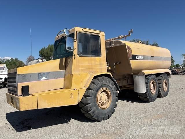 CAT D250 Kamioni za vodu