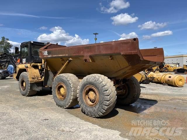 CAT D250E Zglobni damperi