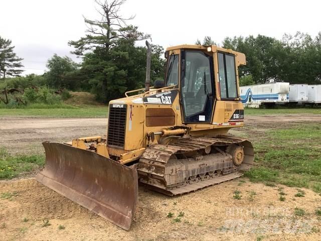 CAT D3G LGP Buldožeri guseničari