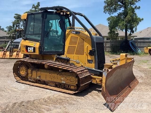 CAT D4K2 LGP Buldožeri guseničari