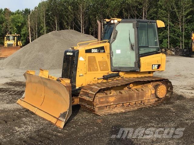 CAT D5K2 LGP Buldožeri guseničari
