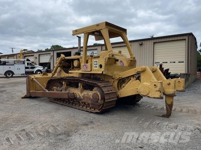 CAT D6D Buldožeri guseničari