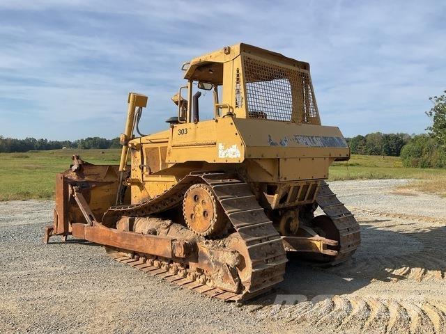 CAT D6H Buldožeri guseničari