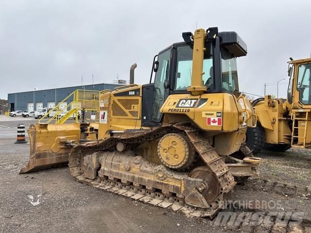 CAT D6N Buldožeri guseničari