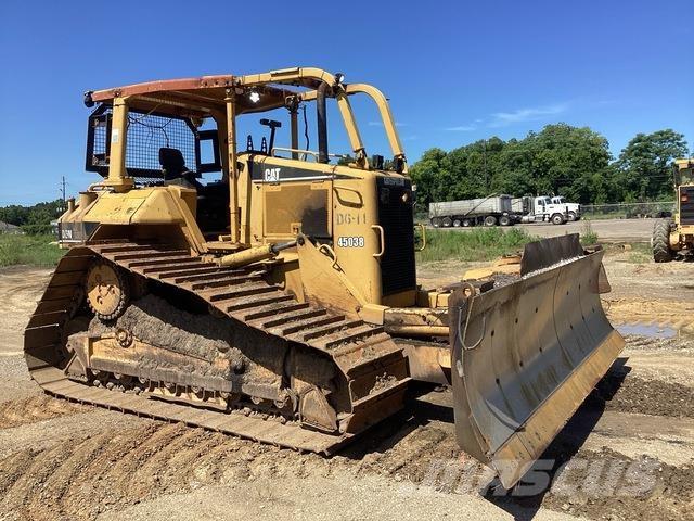CAT D6N LGP Buldožeri guseničari