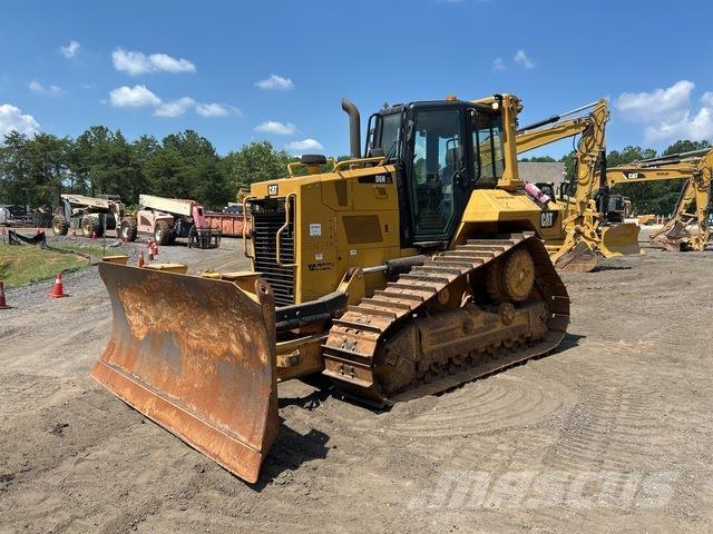 CAT D6N XL Buldožeri guseničari