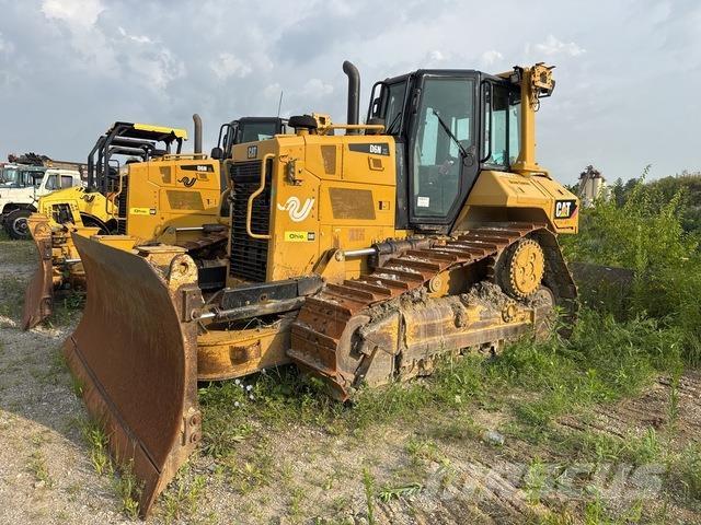 CAT D6N XL Buldožeri guseničari