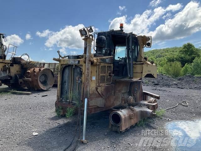 CAT D6T Buldožeri guseničari