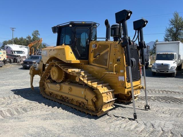 CAT D7 Buldožeri guseničari