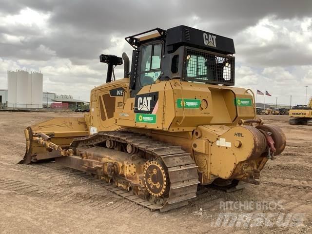 CAT D7E Buldožeri guseničari