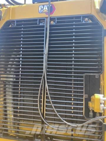 CAT D8GC Buldožeri guseničari