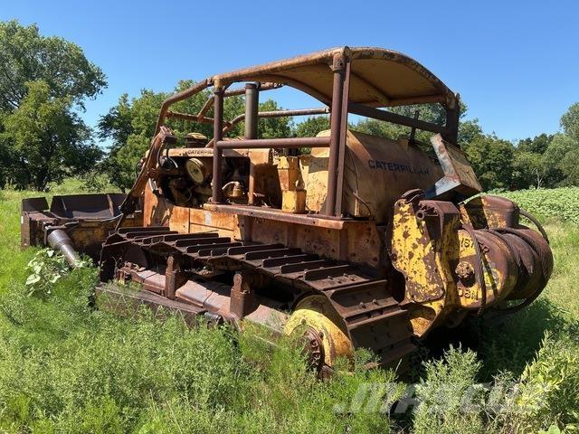 CAT D8H Buldožeri guseničari