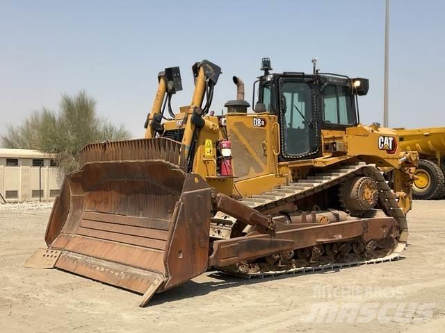 CAT D8R Buldožeri guseničari