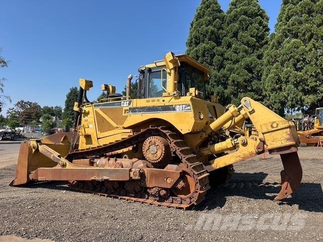 CAT D8T Buldožeri guseničari