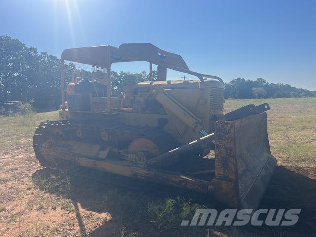 CAT D9G Buldožeri guseničari