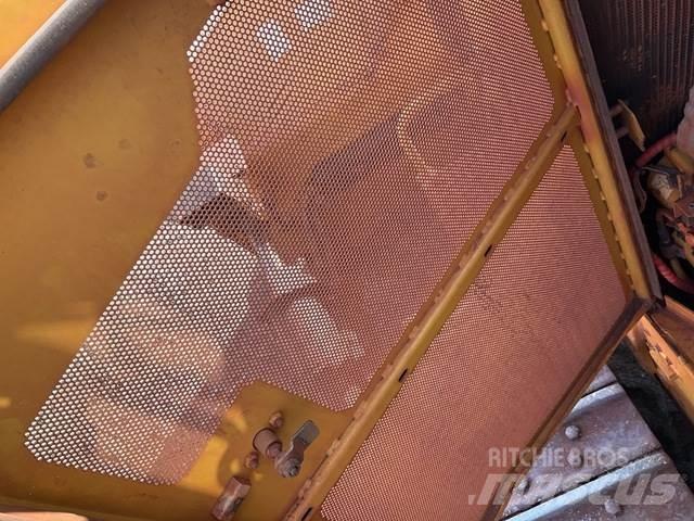 CAT D9T Buldožeri guseničari
