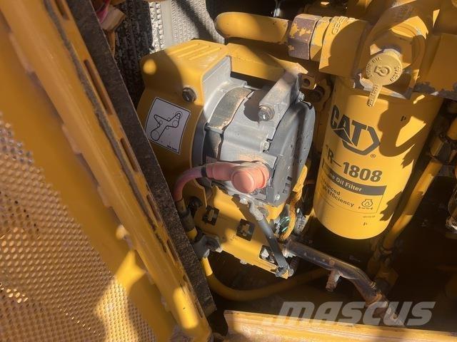 CAT D9T Buldožeri guseničari