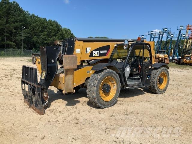 CAT TL1055D Teleskopski viljuškari