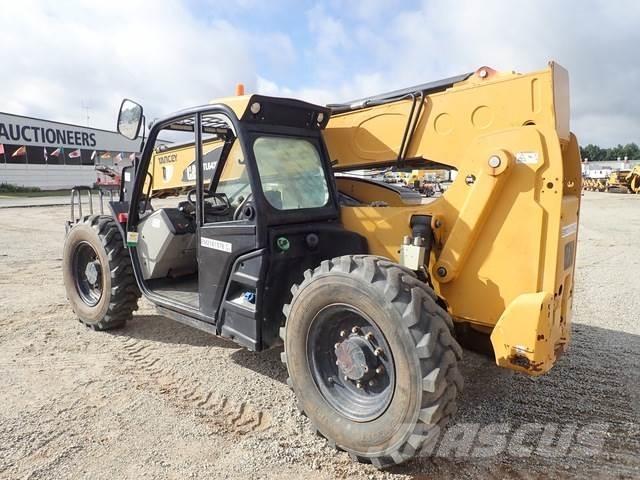 CAT TL642D Teleskopski viljuškari