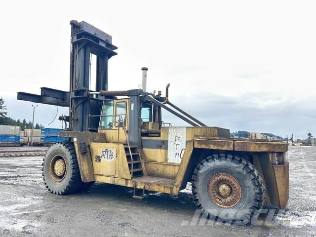 CAT V900 Kontejnerski viljuškari