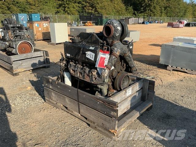 Cummins V903 Kargo motori