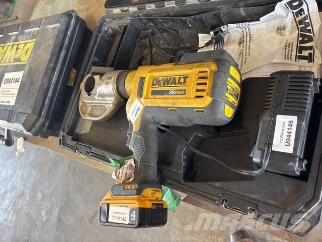 DeWalt DCE300 Ostalo za građevinarstvo