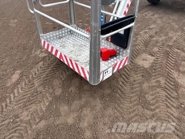 Dino 220RXT Zglobne podizne platforme