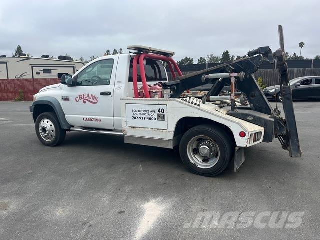 Dodge 5500 Šleperi za vozila