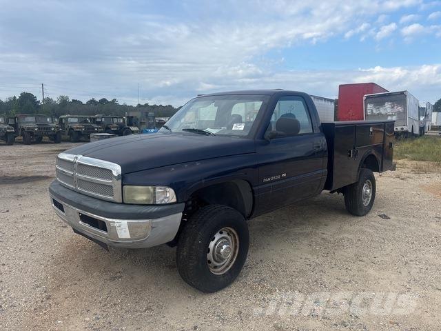 Dodge Ram 2500 Pik up kamioni