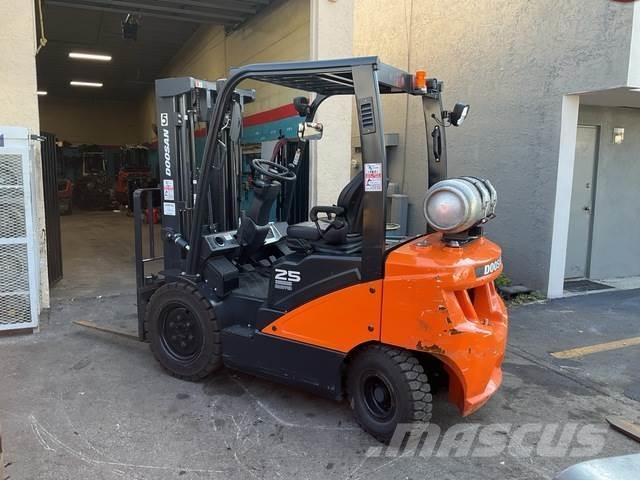 Doosan G25E-7 Ostalo za građevinarstvo