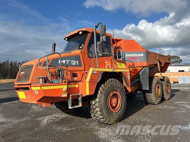 Doosan MT31 Zglobni damperi
