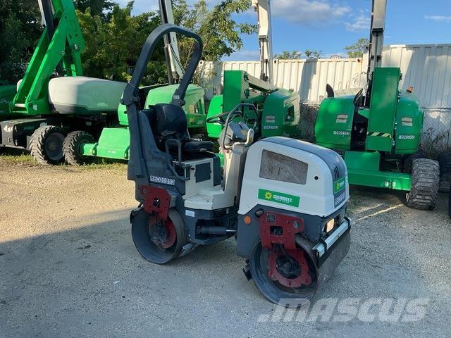 Dynapac CC1000 Valjci sa duplim bubnjem