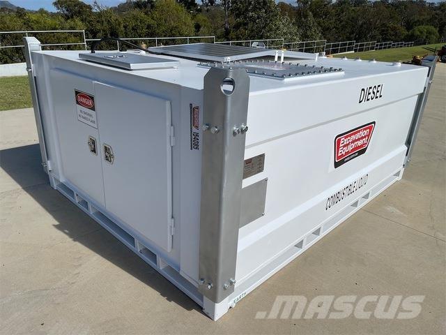  EXEQ Fuel and additive tanks