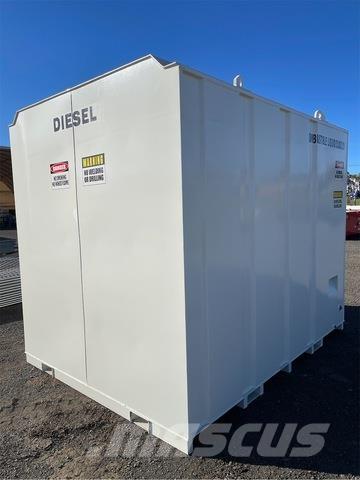  EXEQ PS11 Fuel and additive tanks