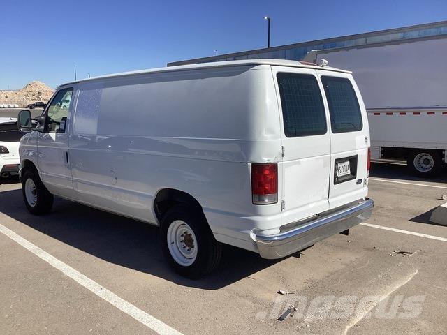 Ford E-150 Dostavna vozila / kombiji