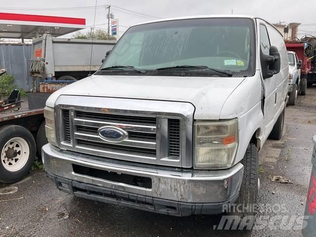 Ford E-350 Dostavna vozila / kombiji