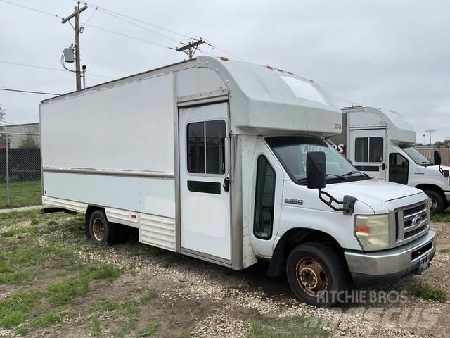 Ford E-350 Sanduk kamioni