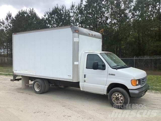 Ford E-350 Sanduk kamioni