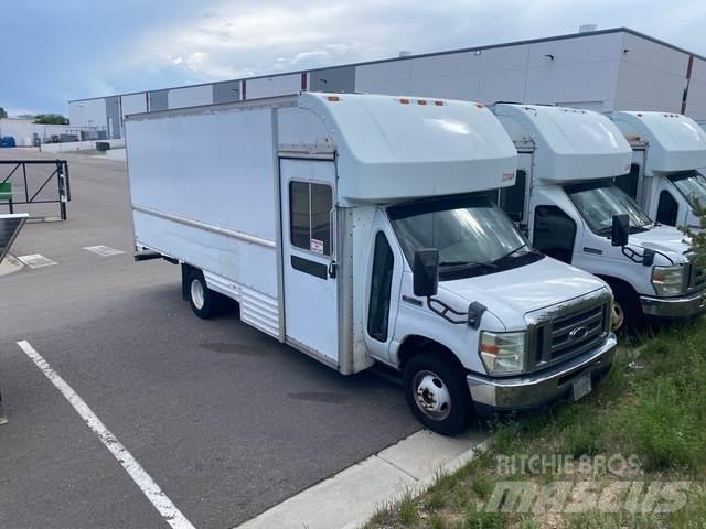 Ford E-350 Dostavna vozila / kombiji