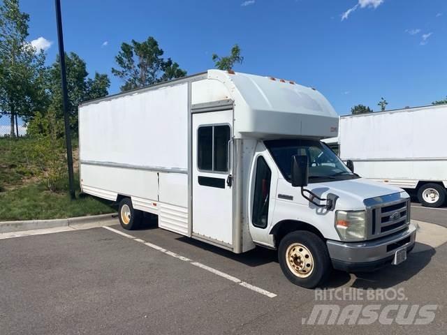 Ford E-350 Dostavna vozila / kombiji
